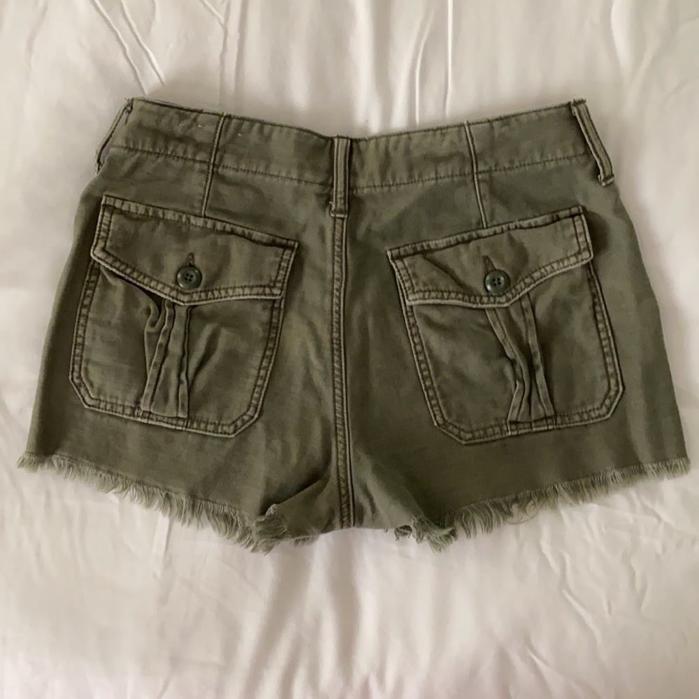 Green American eagle size 2 shorts